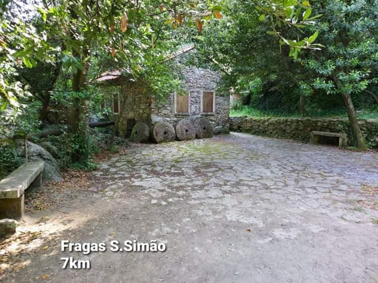 פיגרו דוס ויניוס Casa Da Vila מראה חיצוני תמונה